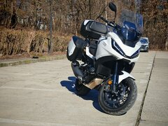 Vand Honda NT1100 Manual 2022 Alb Perlat 25.700 km, factura cu TVA